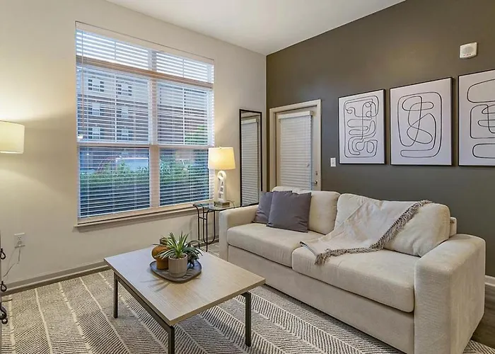 Landing Modern Apartment With Amazing Amenities