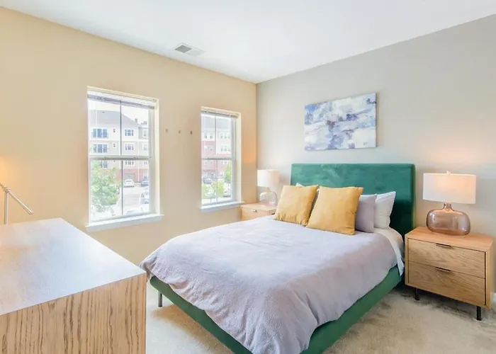 Landing Modern Apartment With Amazing Amenities