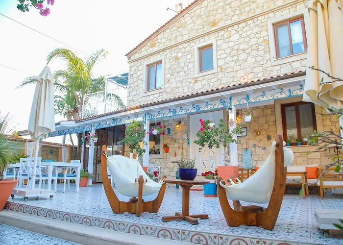 Alacati Leylak Hotel