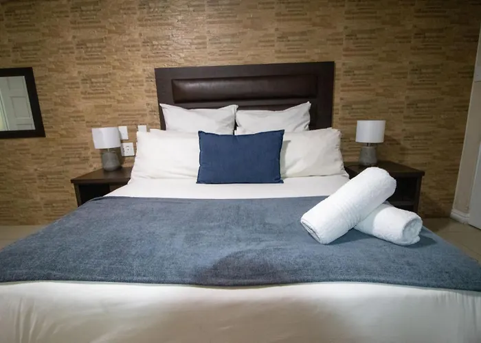 Bayside Hotel Pinetown