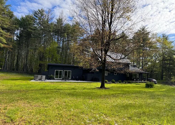 Beautiful Charming Cottage 4 Min From Woodstock