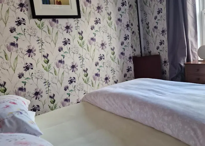 Isla Rose Cottage