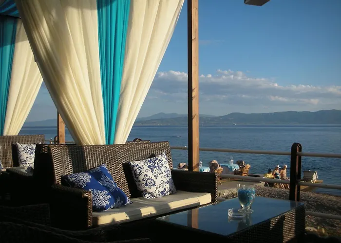 Avra Spa Hotel