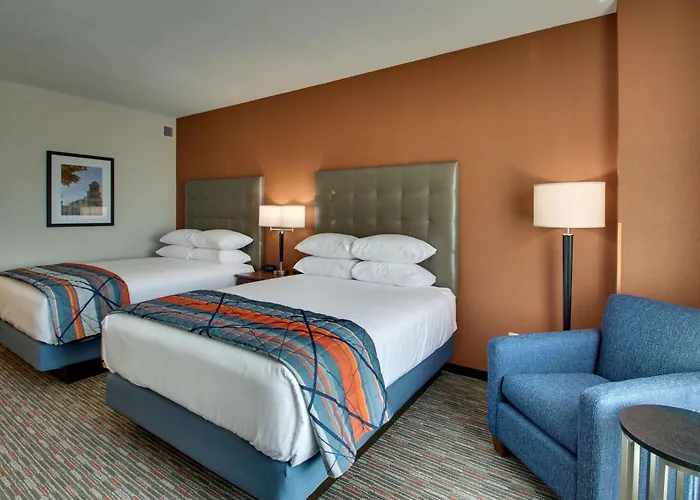 Drury Inn & Suites Iowa City Coralville
