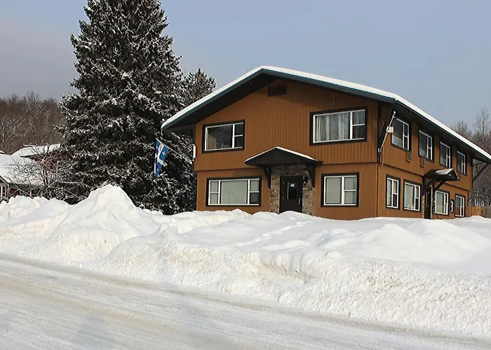 Le Manoir Du Lac Delage