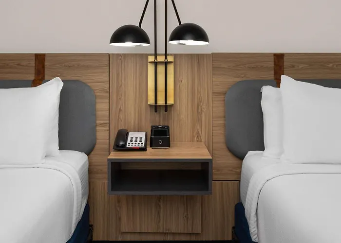 La Quinta Inn & Suites By Wyndham El Paso East Loop-375