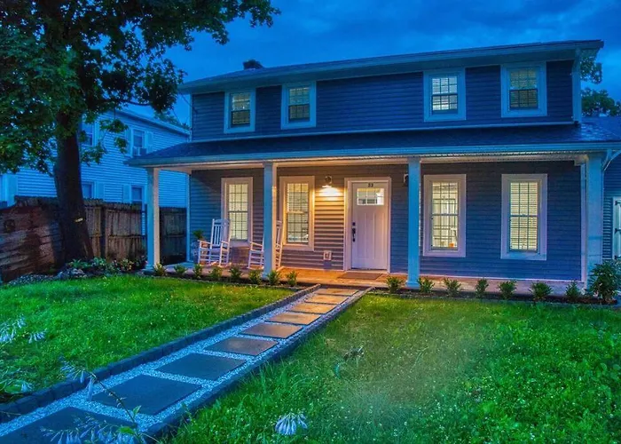New 3B House In Saugerties Village 4 Mins To Hits