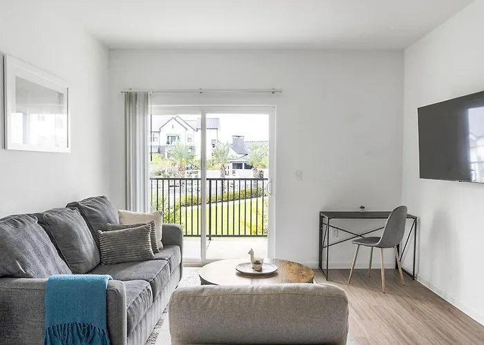 Landing Modern Apartment With Amazing Amenities