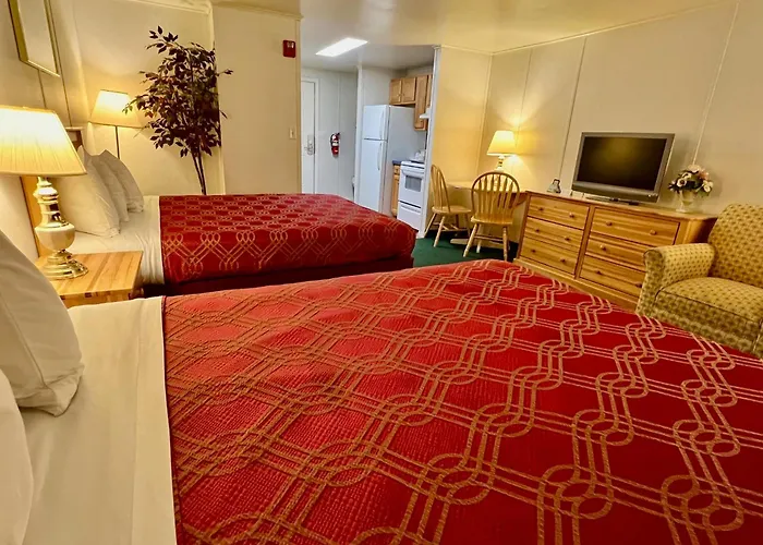 Rodeway Inn & Suites Brunswick Near Hwy 1