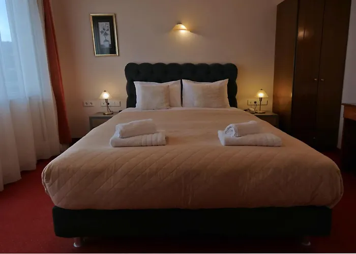 Hotel Excelsior