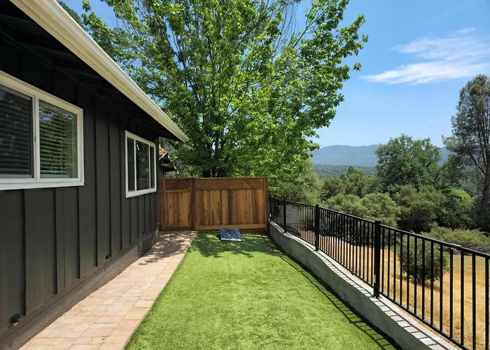 Peaceful Yosemite Retreat-King Suite-Pet Friendly