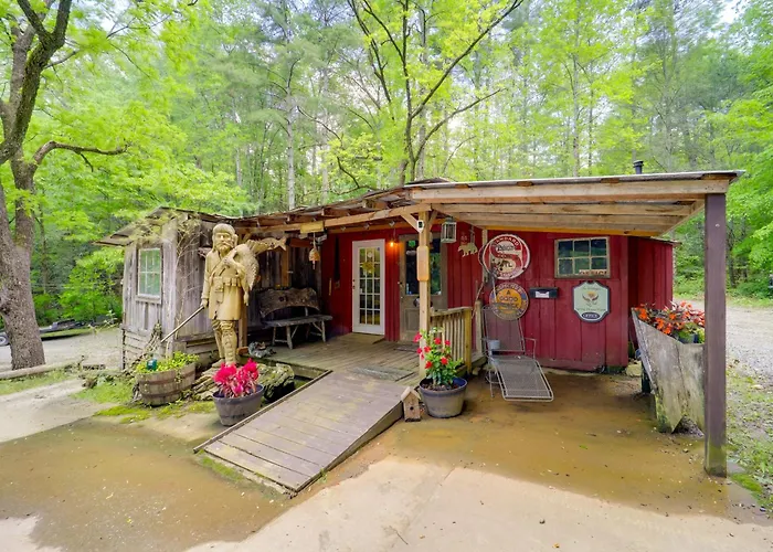 Near Hiking! Couple'S Retreat W/ Hot Tub In Marion