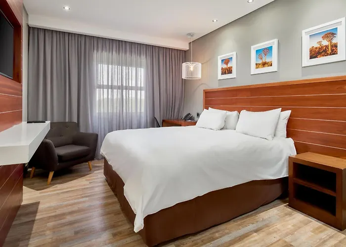 Protea Hotel By Marriott Pretoria Hatfield