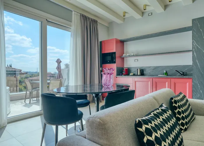 Palazzo Della Scala Hotel - Luxury Suites & Spa