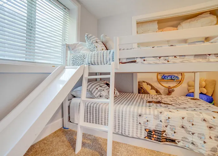 Dog-Friendly Idaho Falls Vacation Rental W/ Yard!