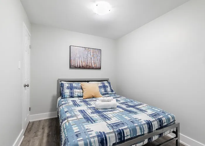 1Br Basement Condo - James Street