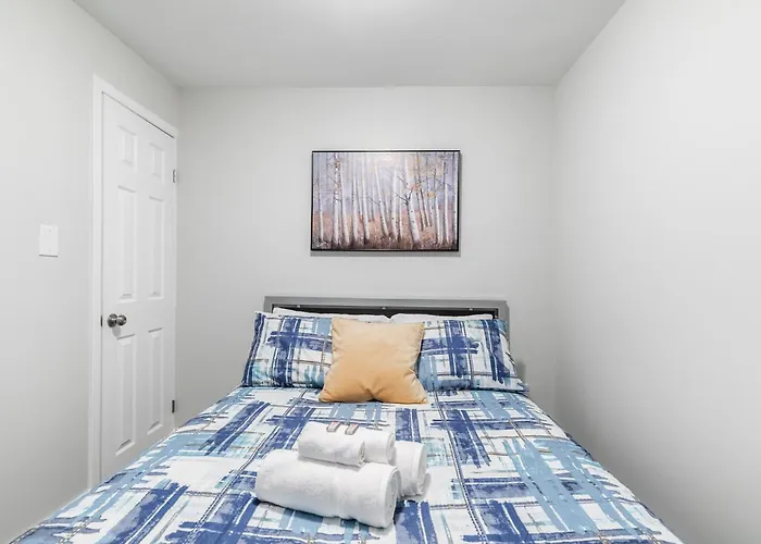1Br Basement Condo - James Street