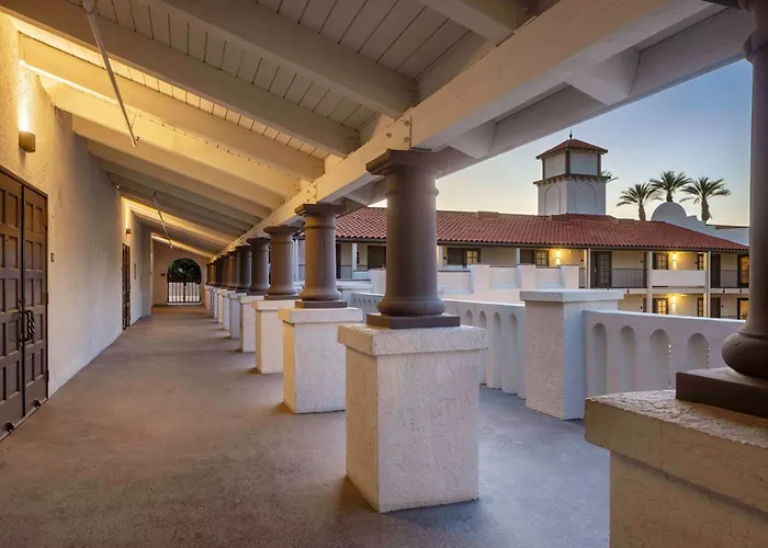 Embassy Suites By Hilton Palm Desert