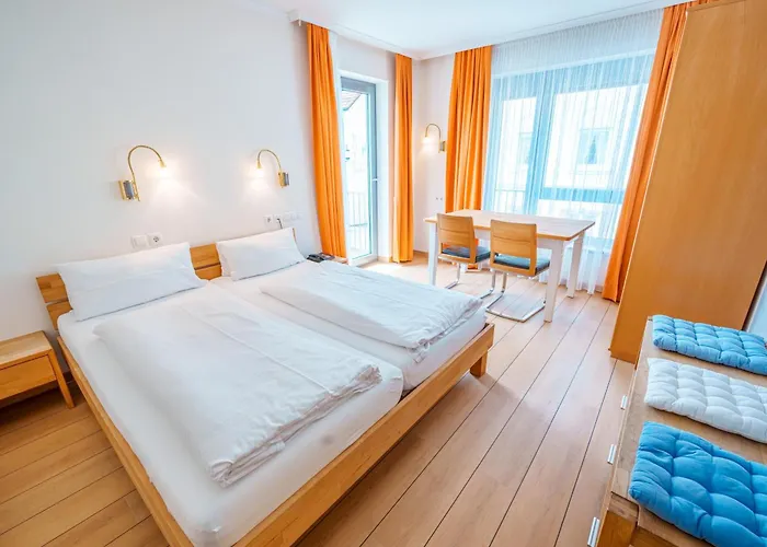 Bavaria Lifestyle Hotel Mit Klimaanlage, 18M Indoorpool