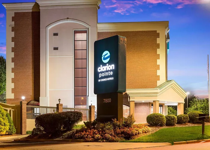 Clarion Pointe Greensboro Airport