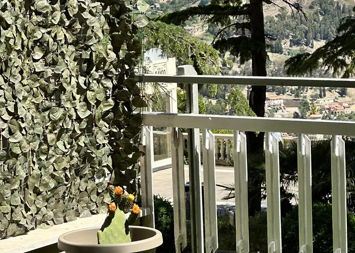 Doctor House Standard, Suites & Luxury Rooms Enna