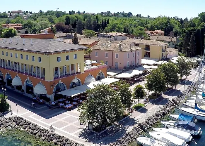 Hotel Vela D'Oro ***S