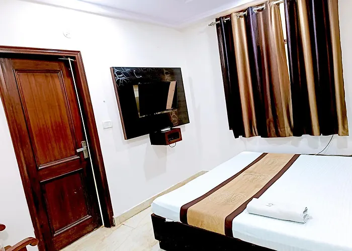 Hotel Crystal Deluxe At New Delhi Railway Station