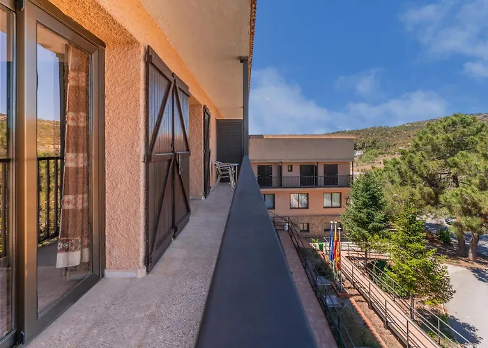 Hotel Mora