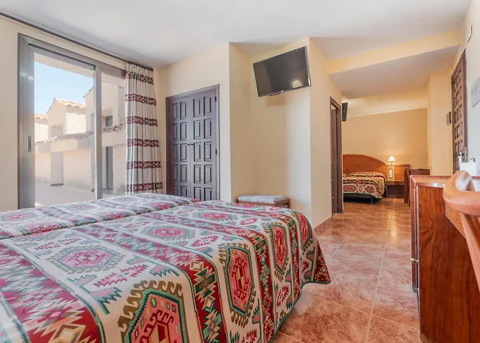 Hotel Mora