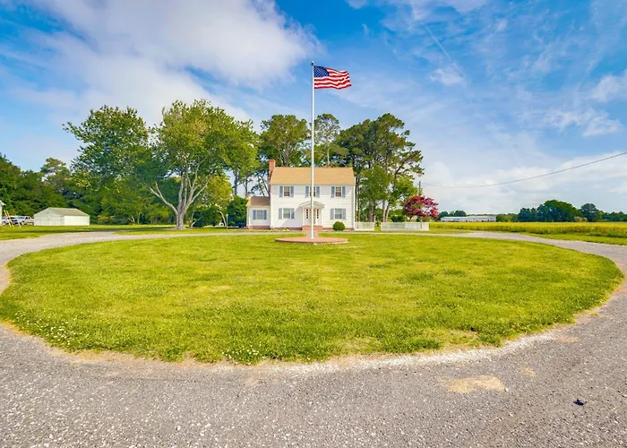 Pet-Friendly Home W/ Gazebo: Minutes To Beach!