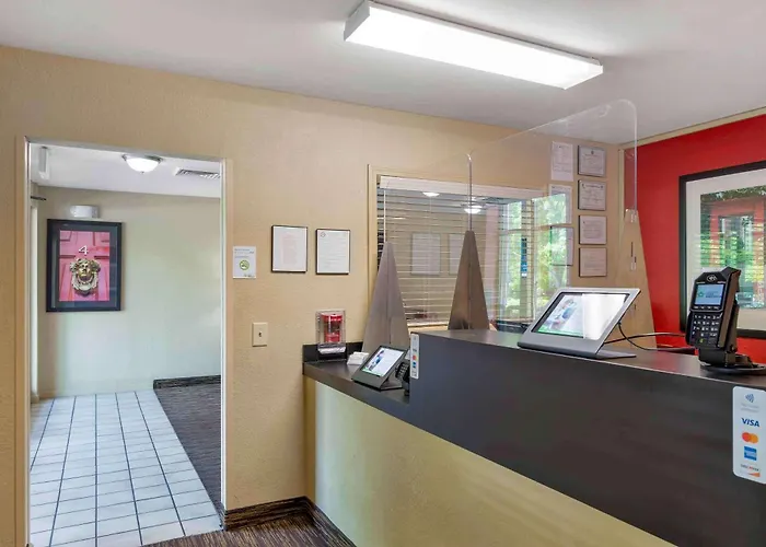 Extended Stay America Select Suites - Atlanta - Kennesaw Chastain Rd