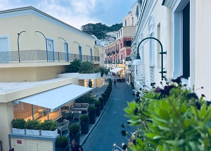 Piazzetta Diefenbach