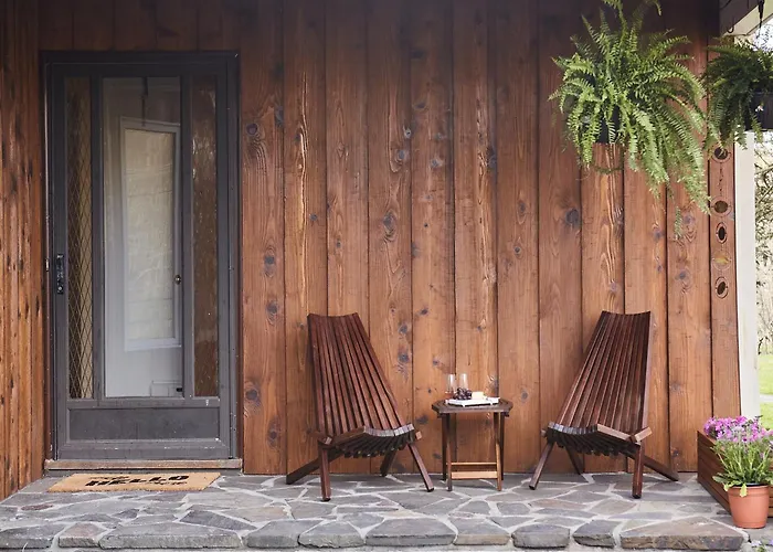 Catskills Retro Retreat- Upstate Home W Hot Tub