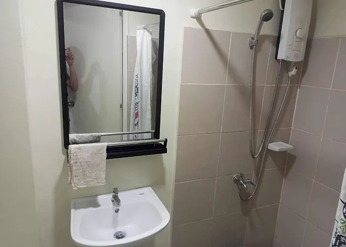 Brenthill Condo Quartz Unit