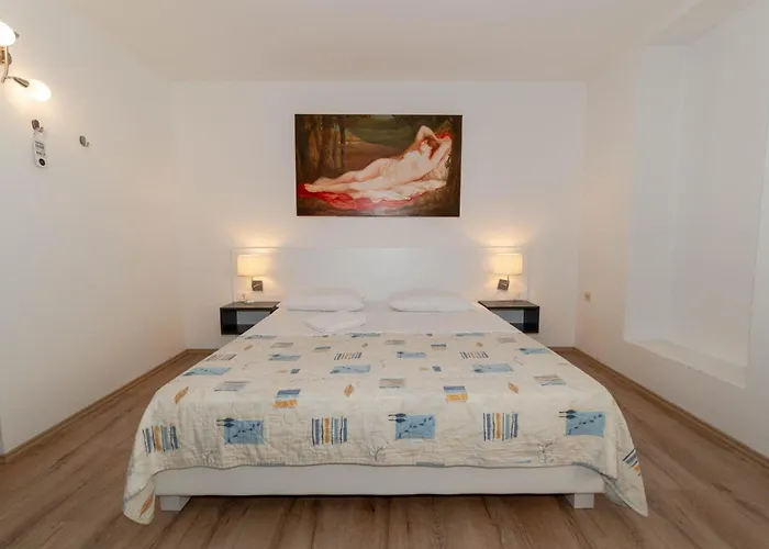 Hotel Paquito