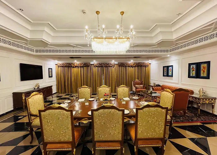 Mayfair Palm Beach Resort