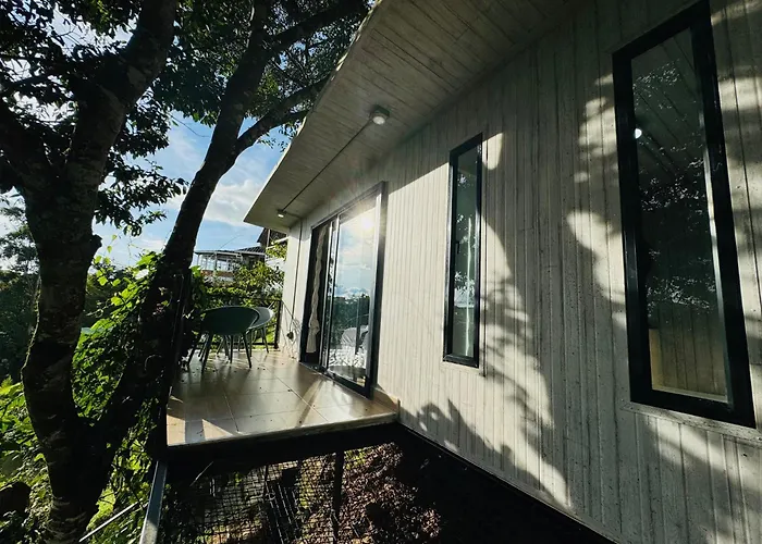La Madriguera Hotel Guatape Con Embalse