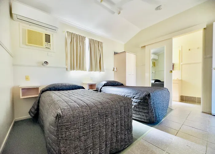 Country Way Motor Inn