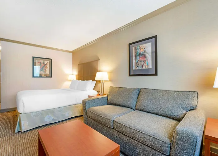 Best Western Plus Barclay Hotel