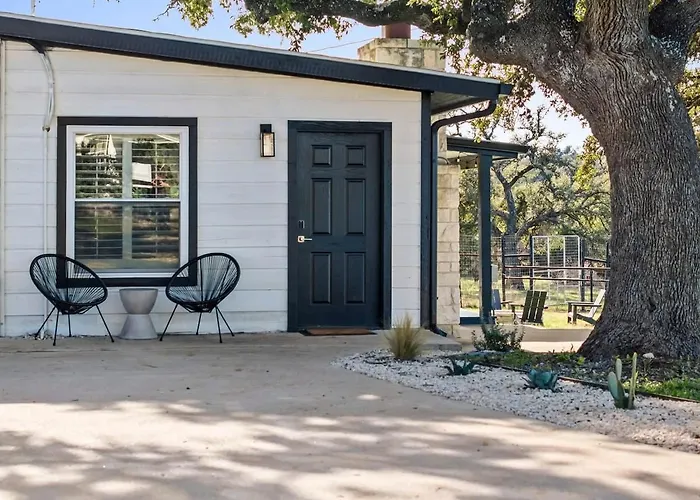 10 Bedroom - Pool - Hot Tub - Pickleball - Firepit