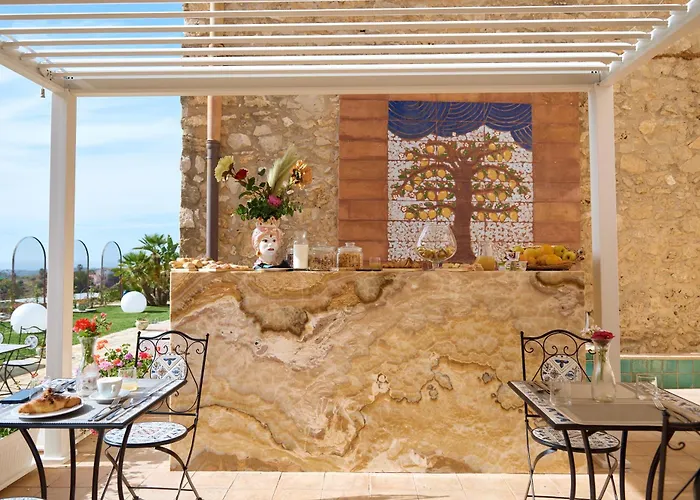 Villa Vittoria Hotel