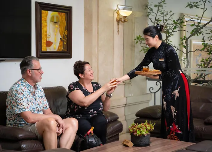 Hanoi Paon Hotel Spa & Sky Bar