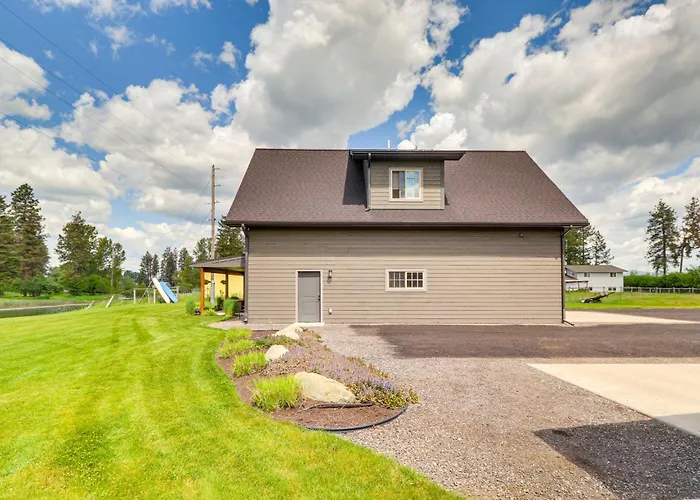 Creekside Apartment In Kalispell On 5 Acres