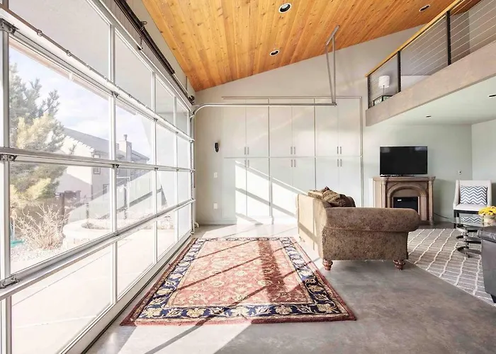 Dreamloft And Patio On The Hill