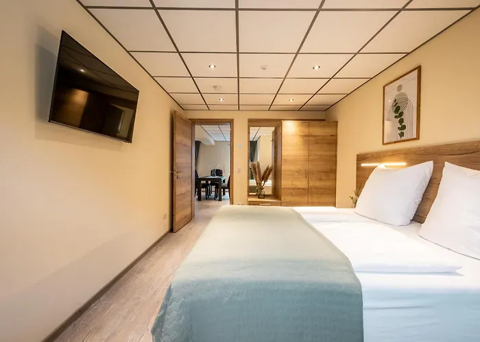 Apart Hotel Lang