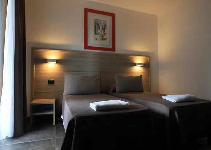 Tiby Hotel