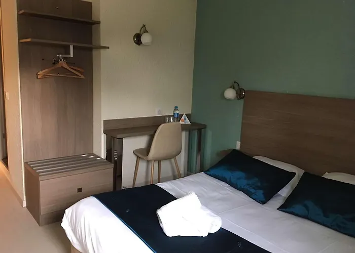 Brit Hotel Salon De Provence