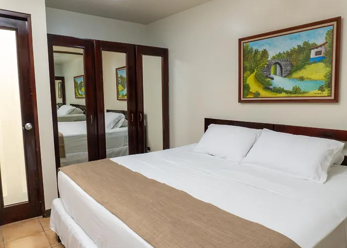 Oro Apart Hotel