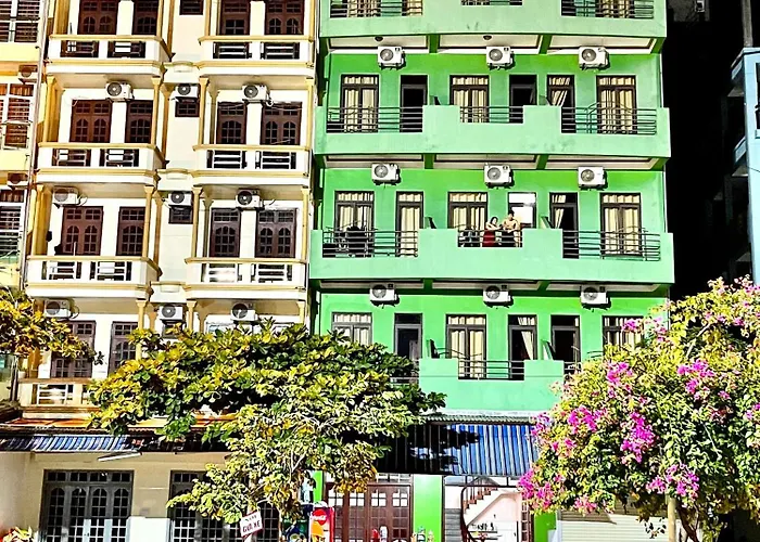 Phuong Thuy Hotel