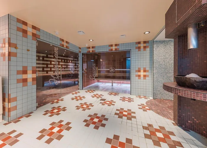 Aiden By Best Western Clermont-Ferrand - Le Magnetic Hotel & Spa